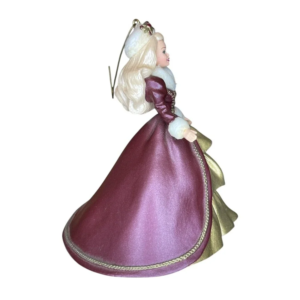1996 Hallmark Keepsake Ornament Holiday Barbie 4th in Series QX15371 Christmas